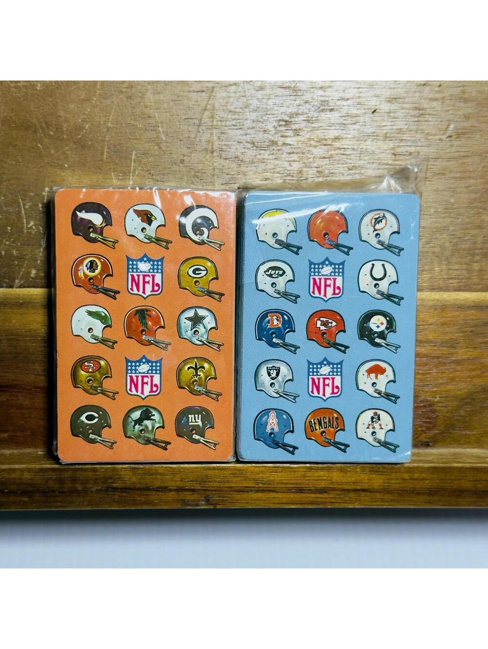 Vintage NFL Playing Cards Sealed Double Deck Team Helmets USA NOS Stardust Era